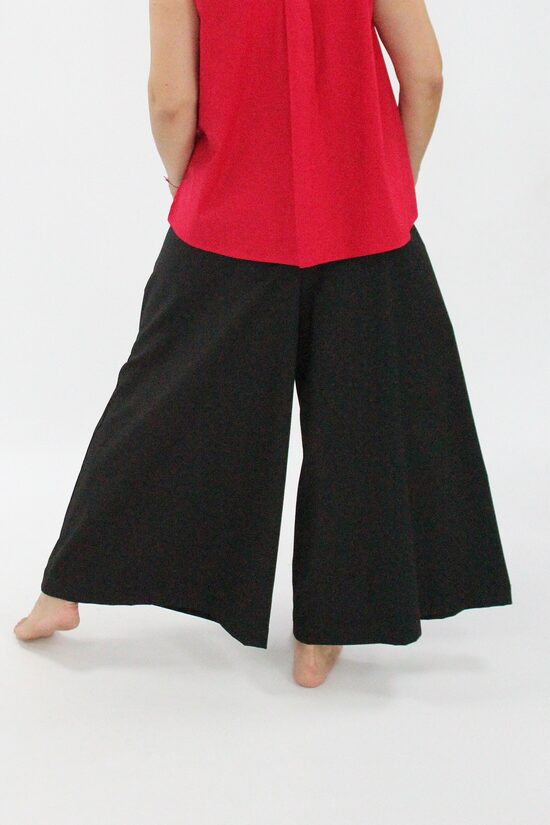 Platas melnas bikses / WT791321